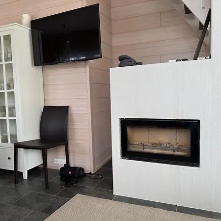 Hile - 8 Hengen Moekki, Rauhallinen Sijainti Himoksen Ytimessae Apartament Jämsä