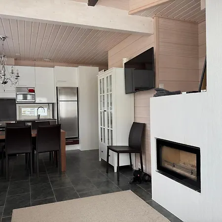 Hile - 8 Hengen Moekki, Rauhallinen Sijainti Himoksen Ytimessae Apartament